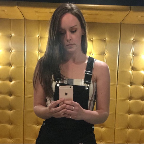 Meet your Posher, Shawna - Picture 1 of 1